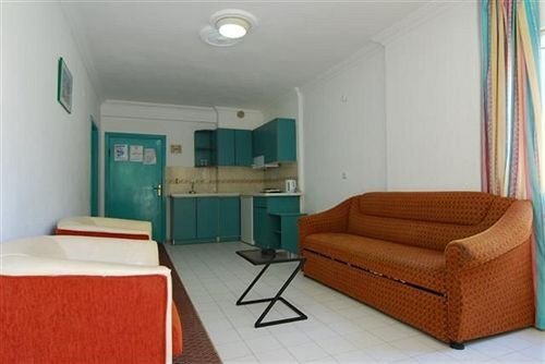 Club Happy Days Rezervasyon