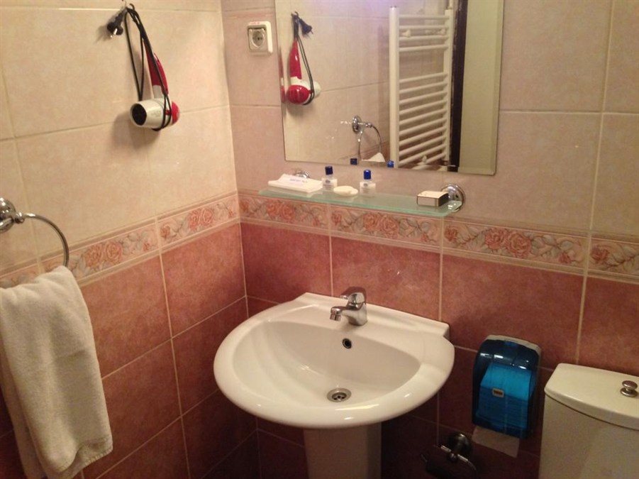 Izz Otel Rezervasyon