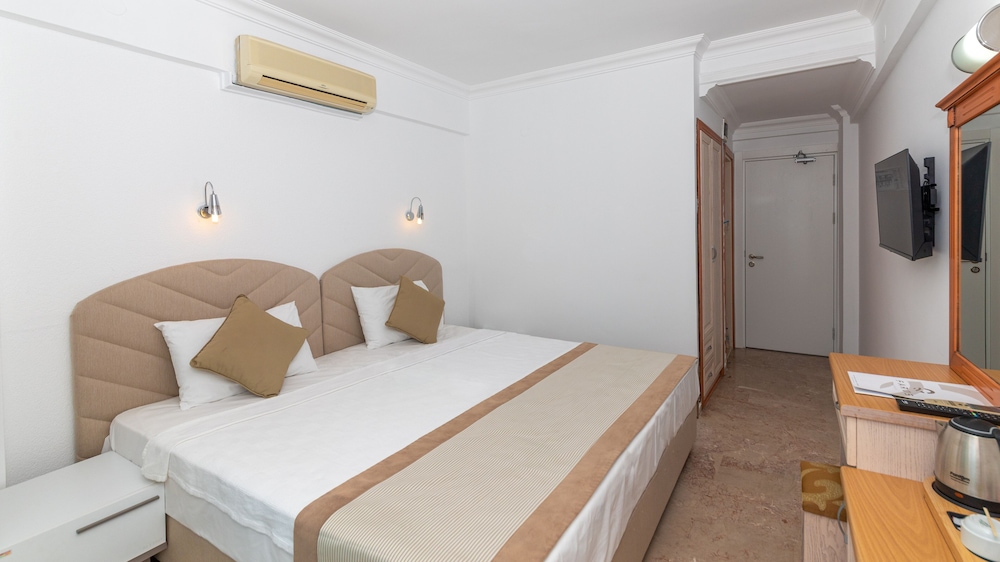 Contess by Faros Hotel Rezervasyon