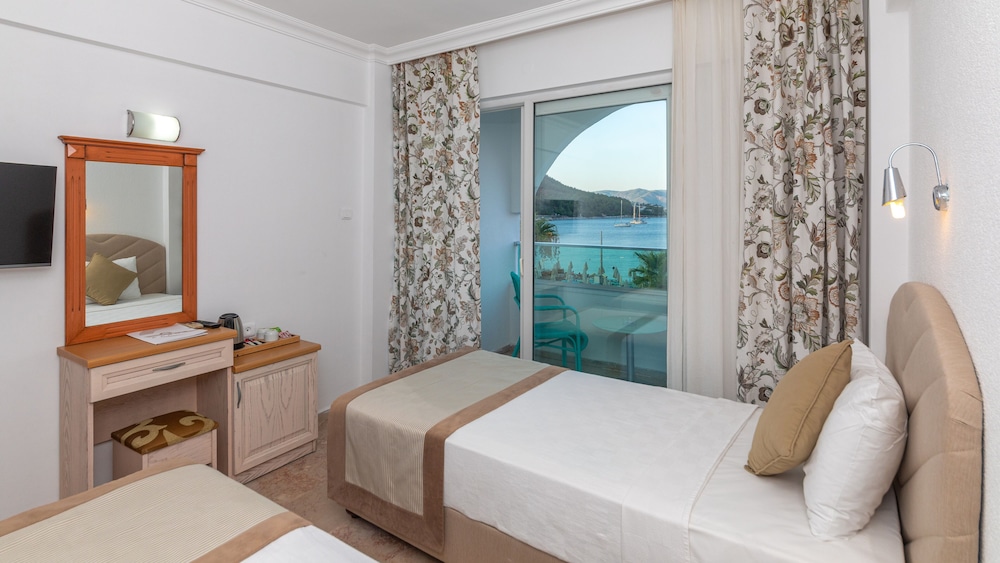 Contess by Faros Hotel Rezervasyon