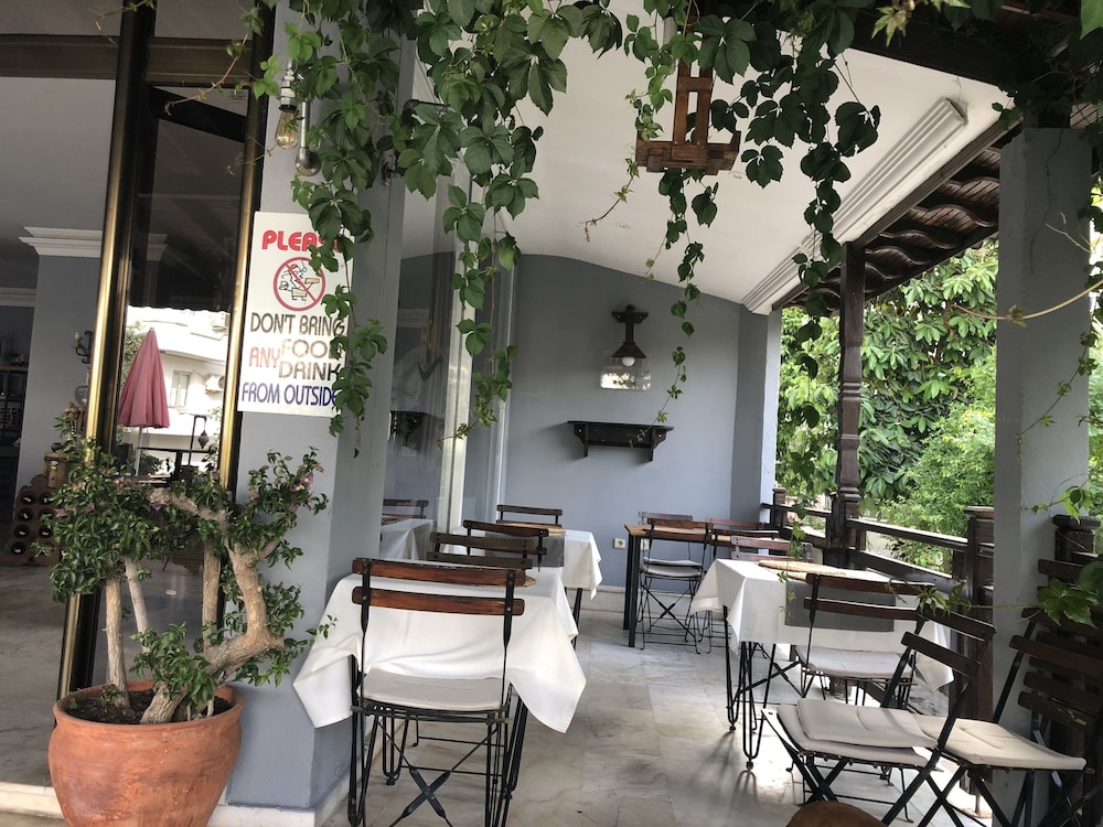 Hani Hotel Rezervasyon