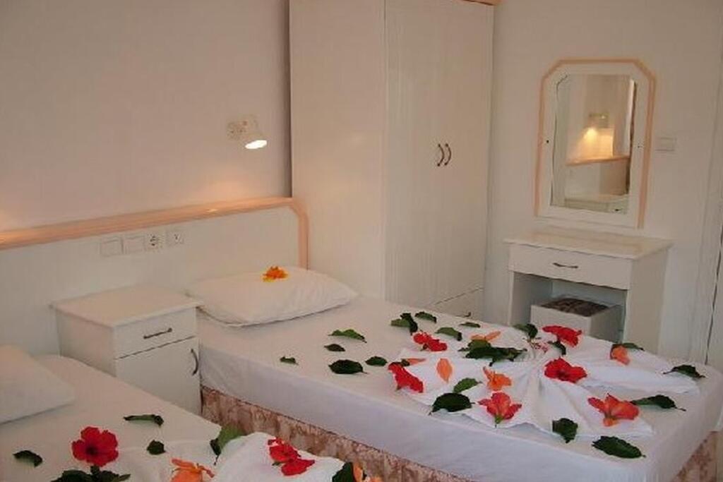 Ince Apartments Rezervasyon