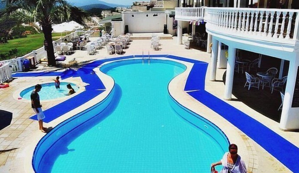 Flamingo Country Club Rezervasyon