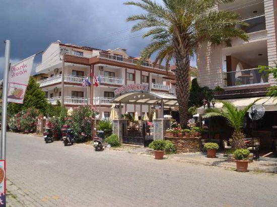 Romance Club Hotel Rezervasyon