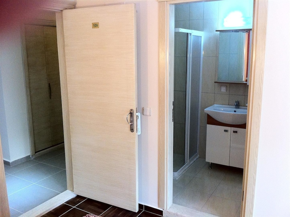 Marsyas Hotel Rezervasyon