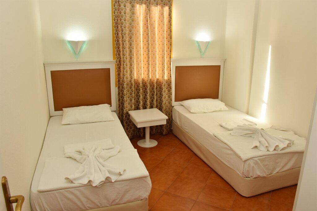 Club Dante Mammaris Rezervasyon