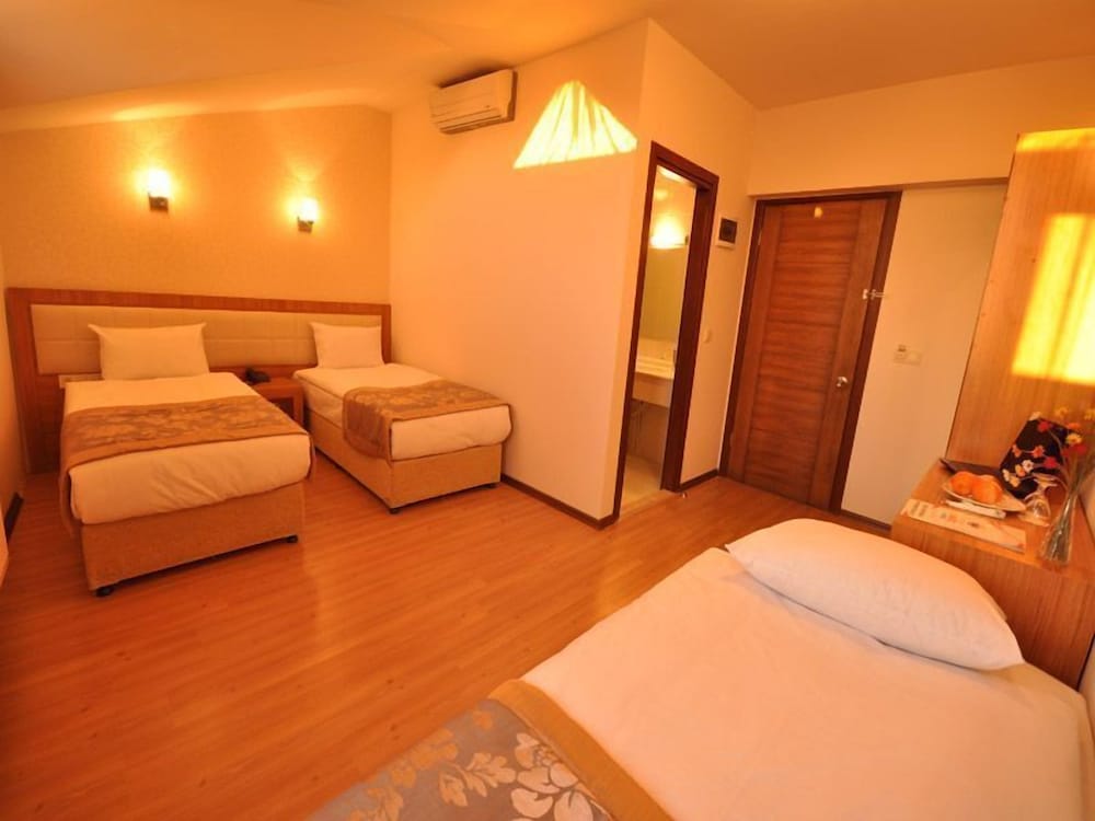 Grand Anzac Hotel Rezervasyon