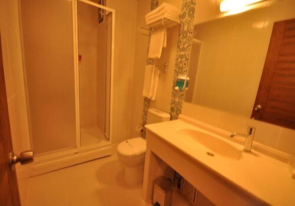 Grand Anzac Hotel Rezervasyon