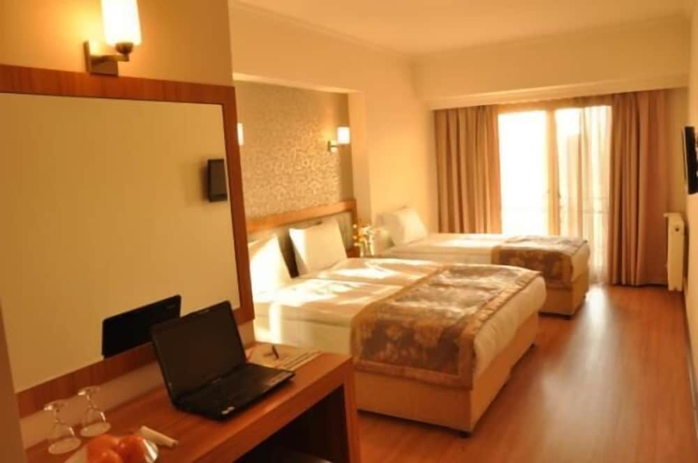 Grand Anzac Hotel Rezervasyon