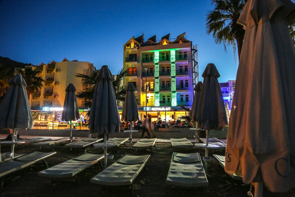 B&B Yüzbasi Beach Rezervasyon