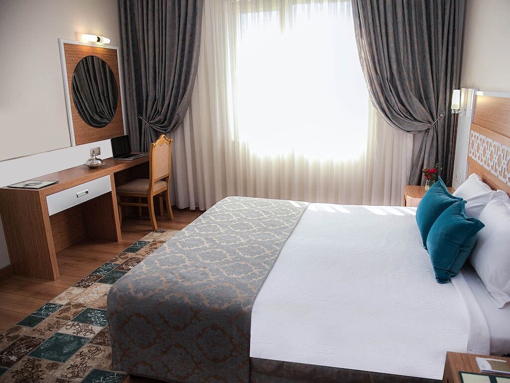 Met Gold Hotel Rezervasyon