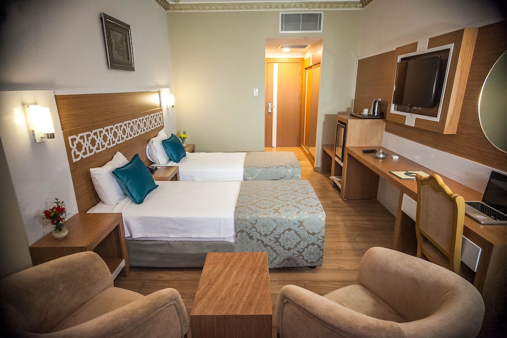 Met Gold Hotel Rezervasyon