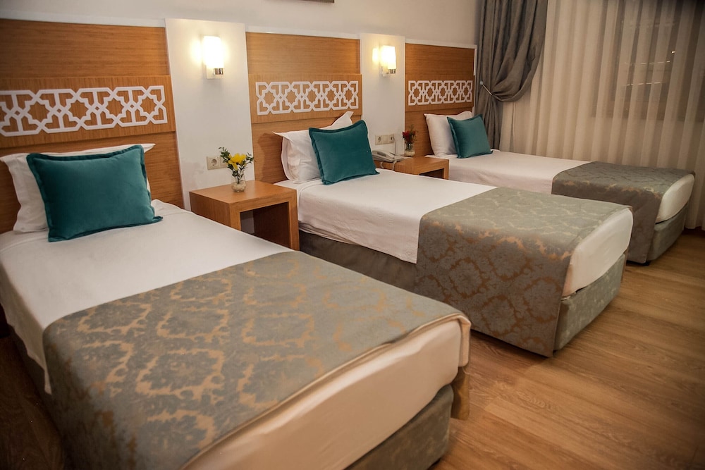 Met Gold Hotel Rezervasyon