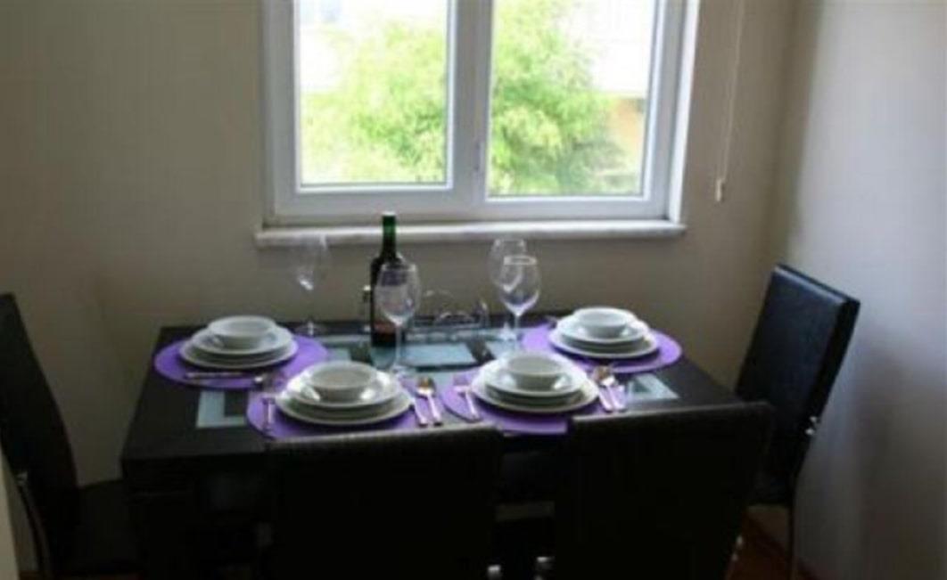 Thomas-ay Residence Rezervasyon