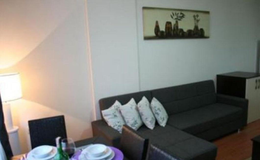 Thomas-ay Residence Rezervasyon