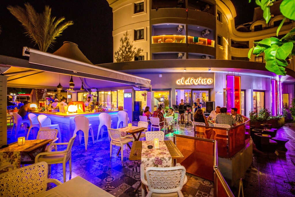 Costa Mare Suites Rezervasyon