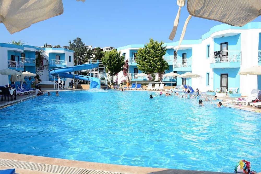 Costa Carina Resort Rezervasyon