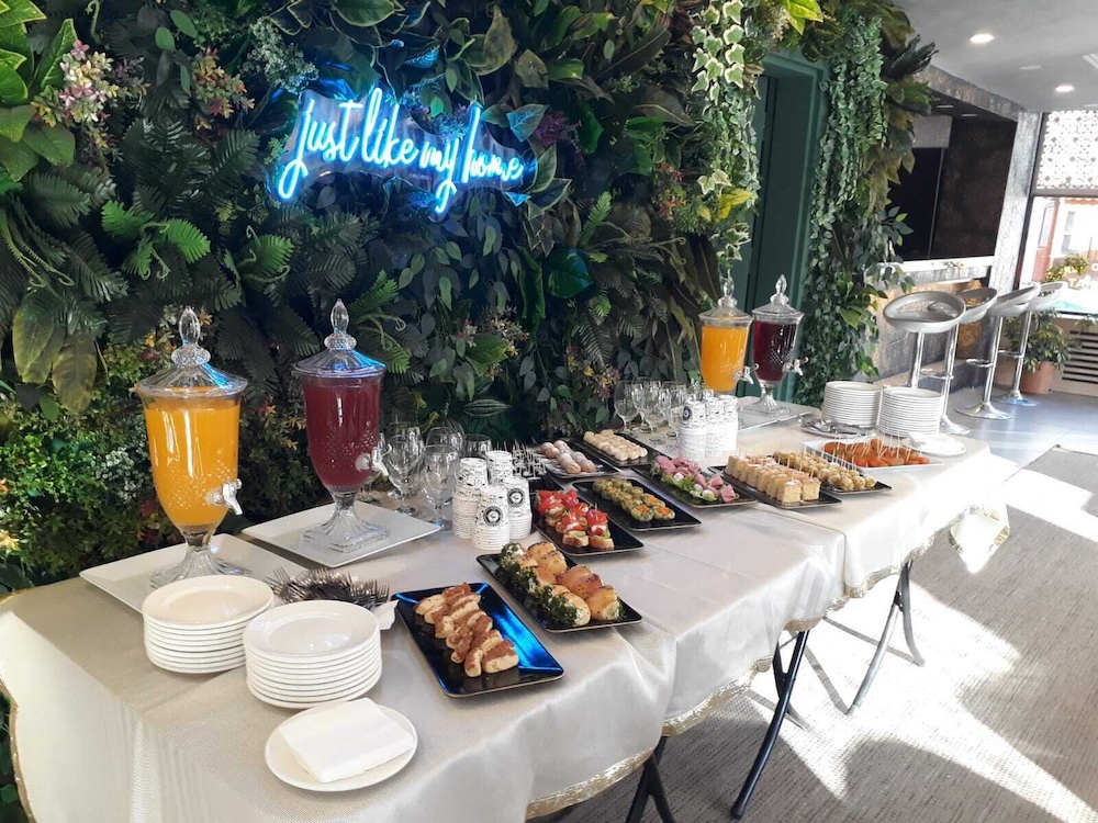 Rhisos Gold Otel Rezervasyon