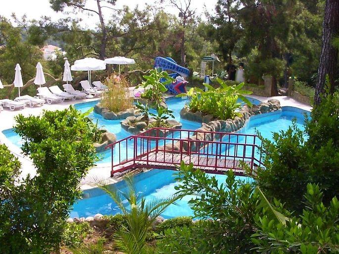 Naturland Vacation Club in Eco Park Forest Resort Rezervasyon