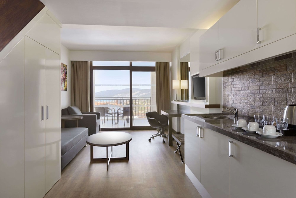 Ramada Resort by Wyndham Akbuk Rezervasyon