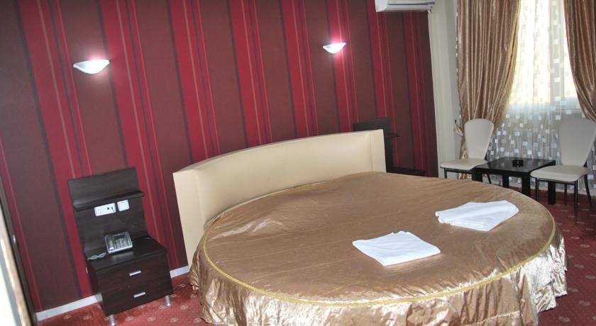 Osaka Silivri Hotel Rezervasyon