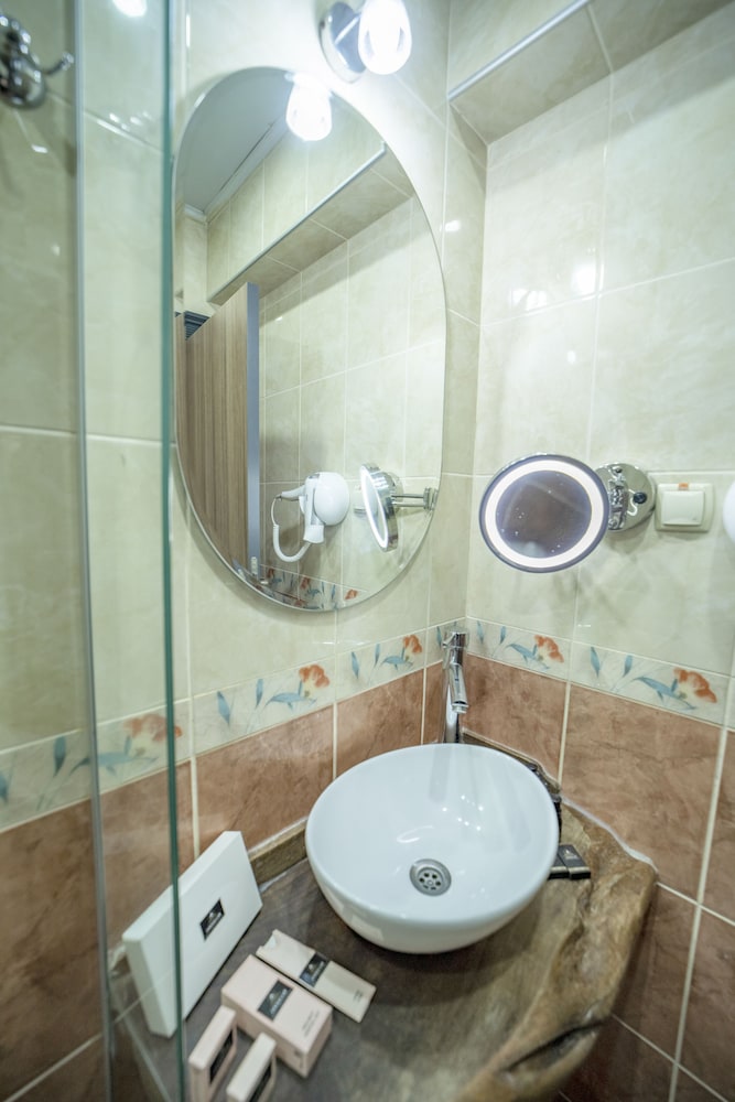 Aksular Hotel Rezervasyon