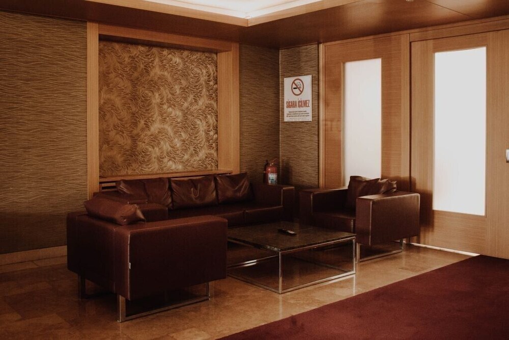 Nüzhet Otel Rezervasyon