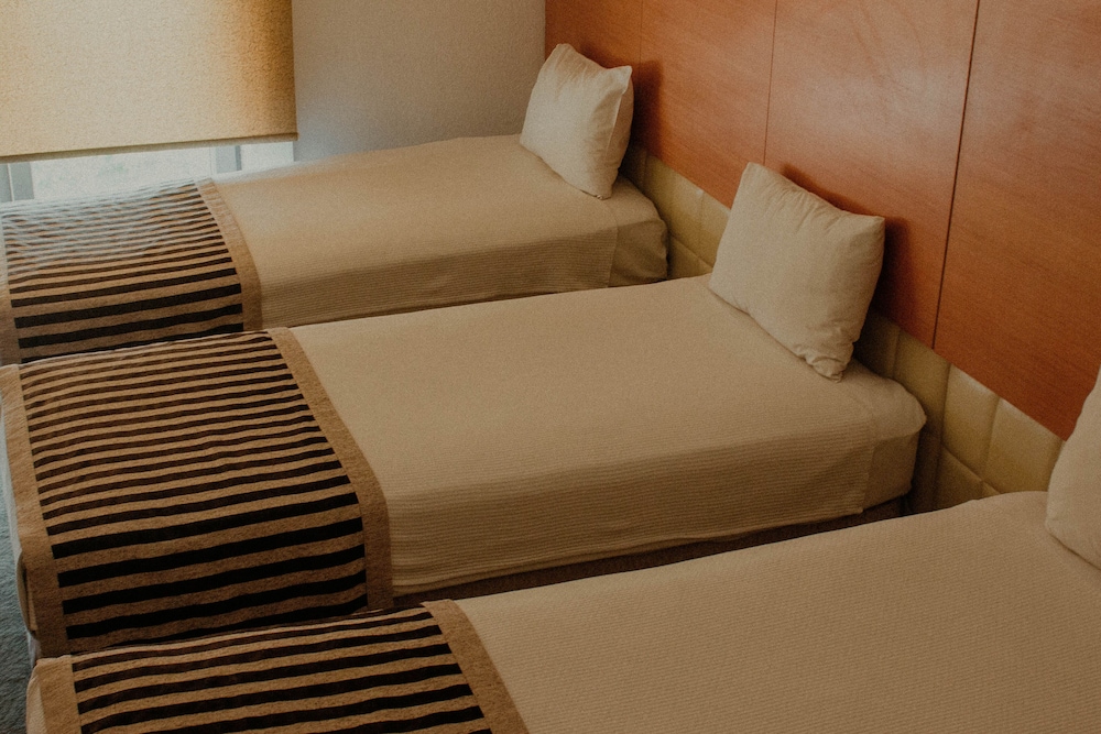 Nüzhet Otel Rezervasyon