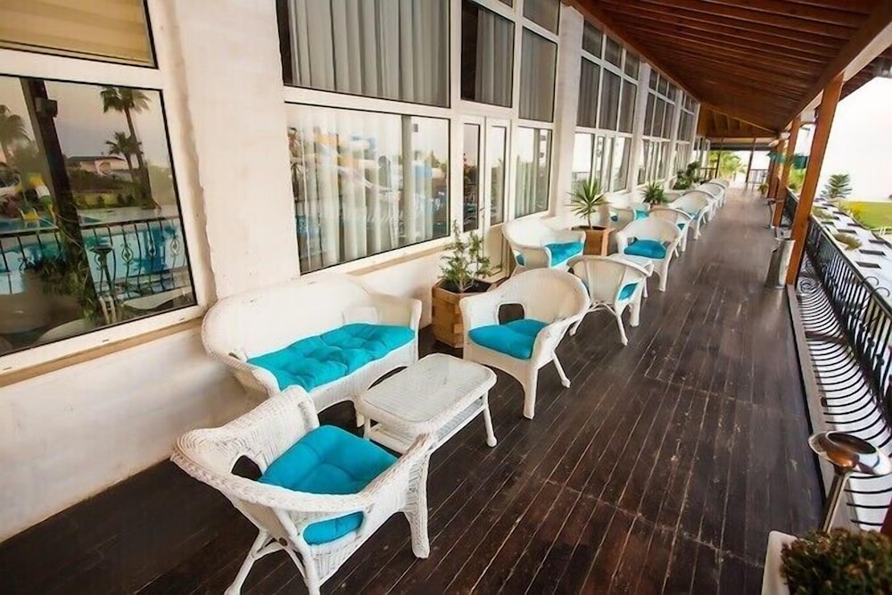 Issos Otel Rezervasyon