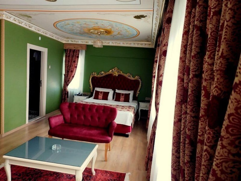 Anibal Hotel Rezervasyon