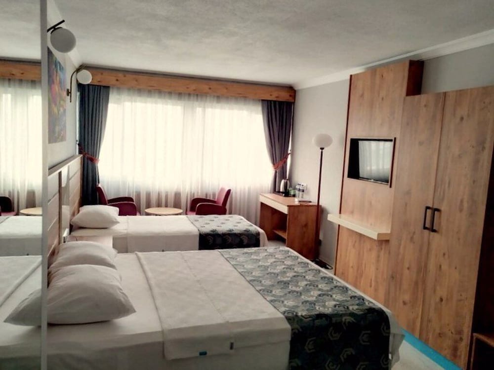 Anibal Hotel Rezervasyon