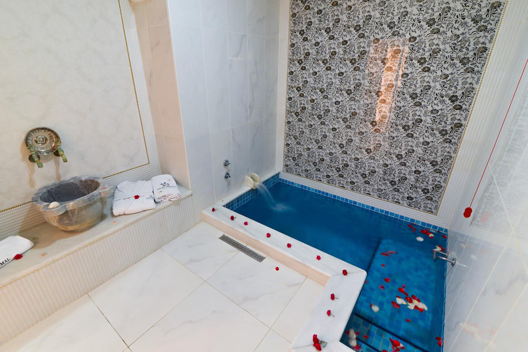 Grand Özgül Thermal Holiday Village Rezervasyon