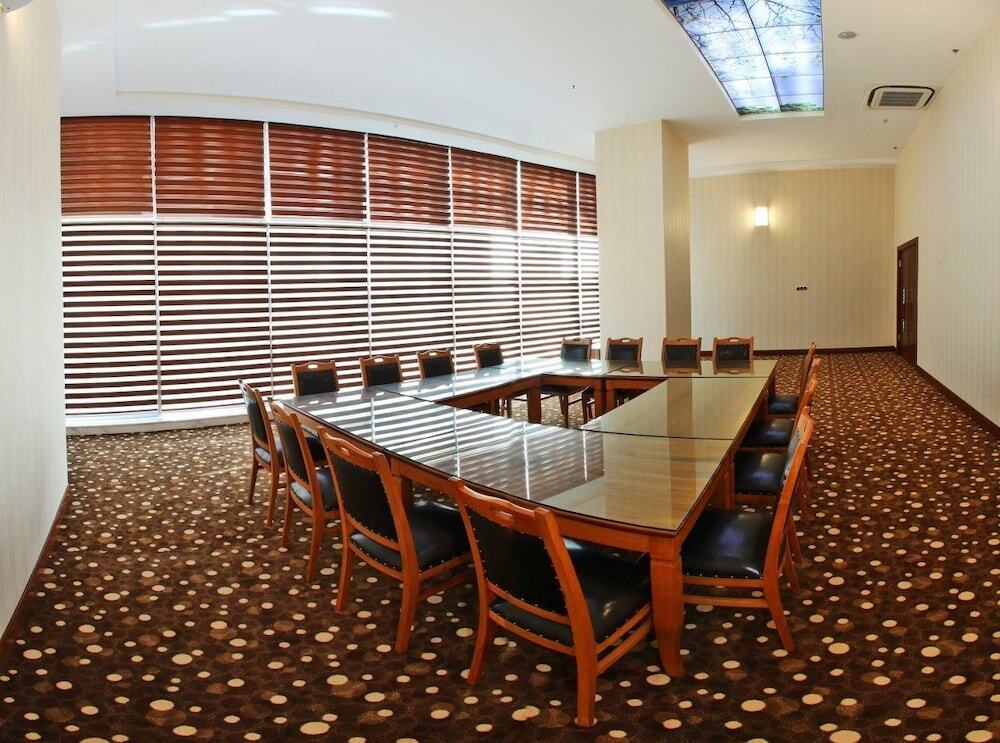 Gherdan Park Otel Rezervasyon