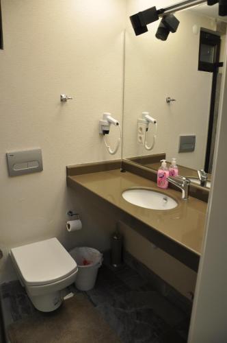Atroa Butik Otel Rezervasyon