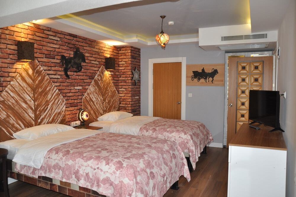 Atroa Butik Otel Rezervasyon