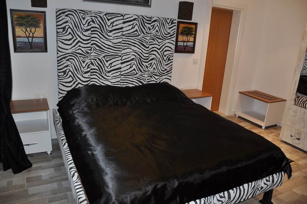Atroa Butik Otel Rezervasyon