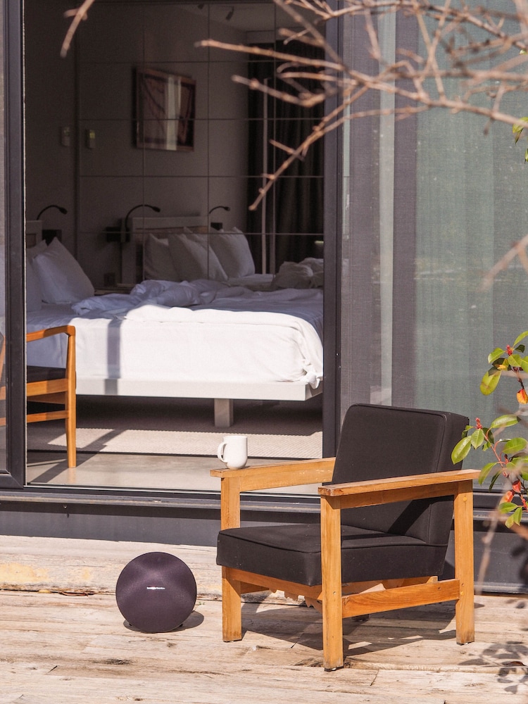 The Stay Warehouse Rezervasyon