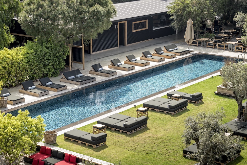 The Stay Warehouse Rezervasyon