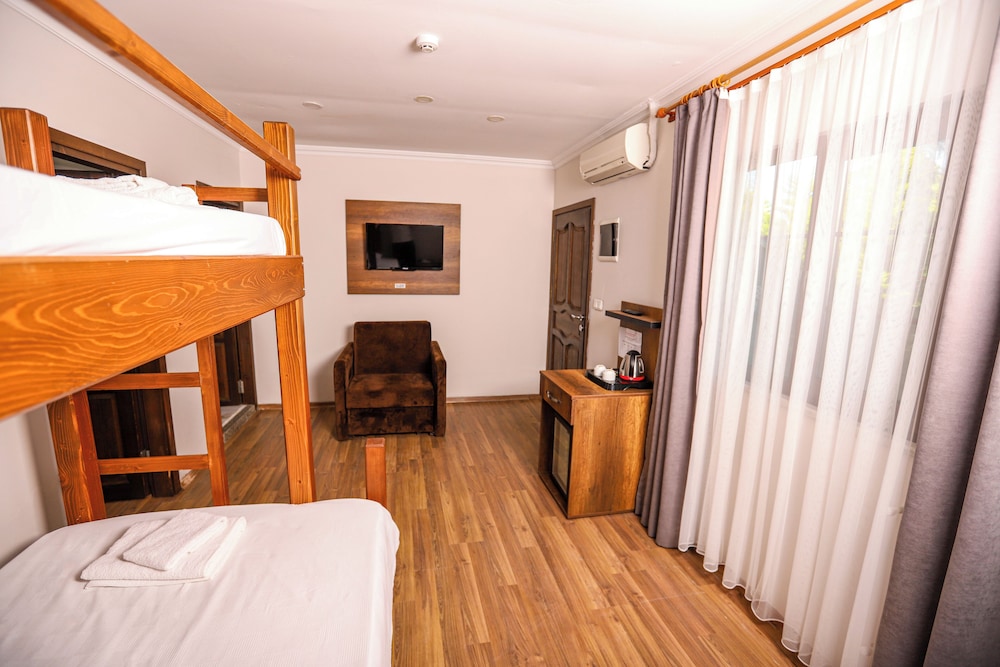 Mare Blu Hotel Rezervasyon