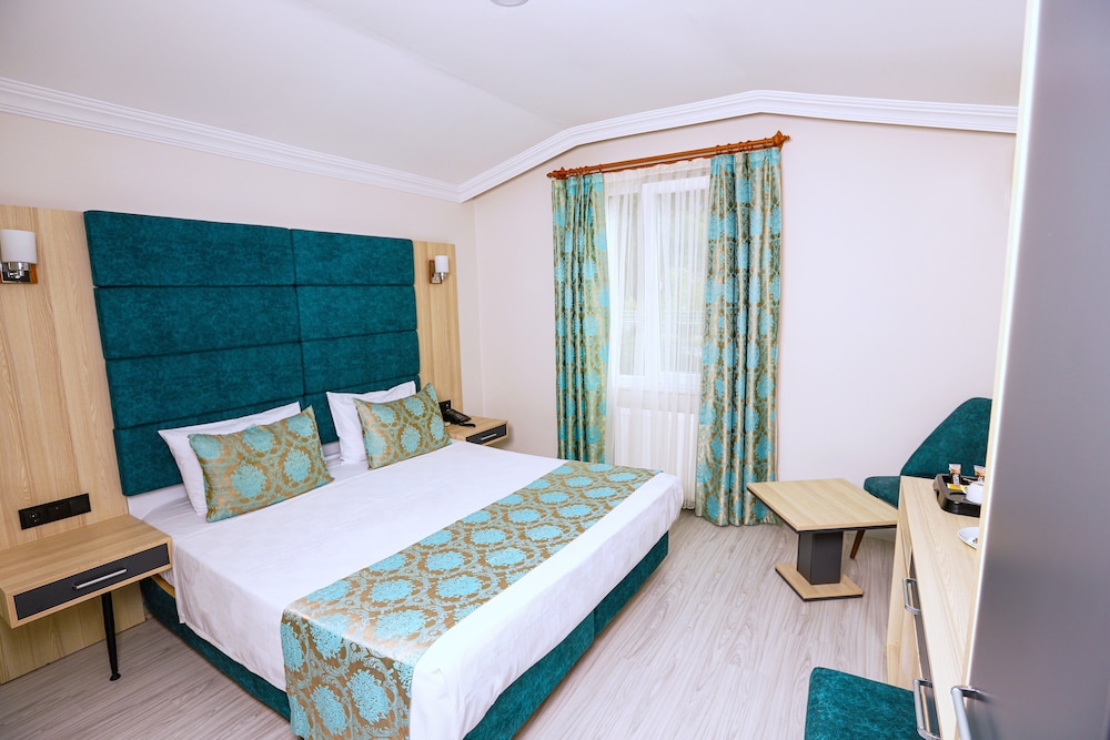Mare Blu Hotel Rezervasyon