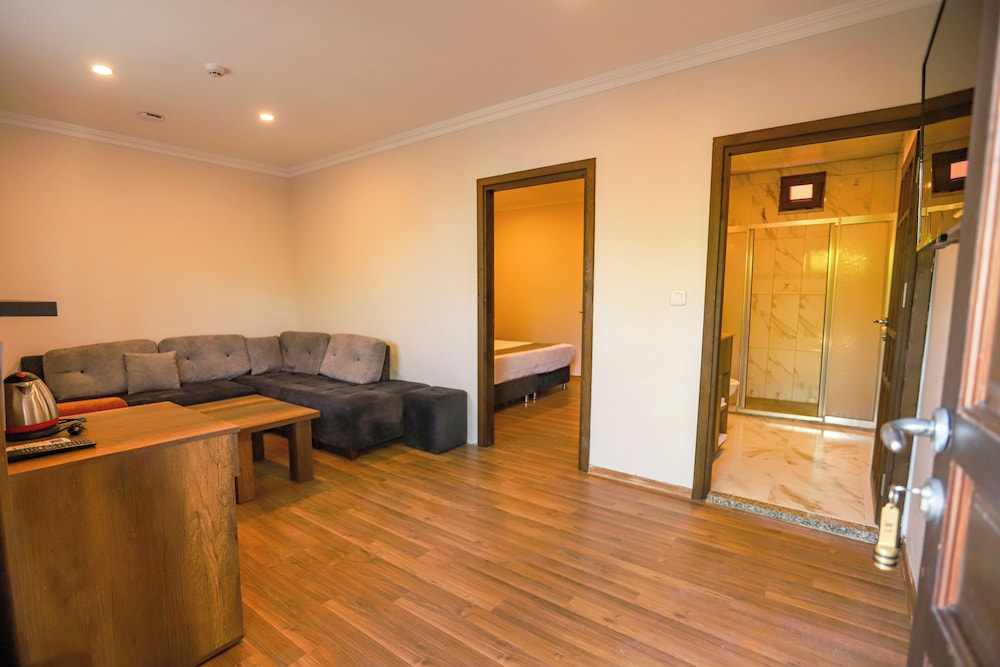 Mare Blu Hotel Rezervasyon