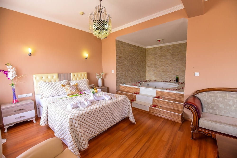 Legend Hotel Tem Rezervasyon