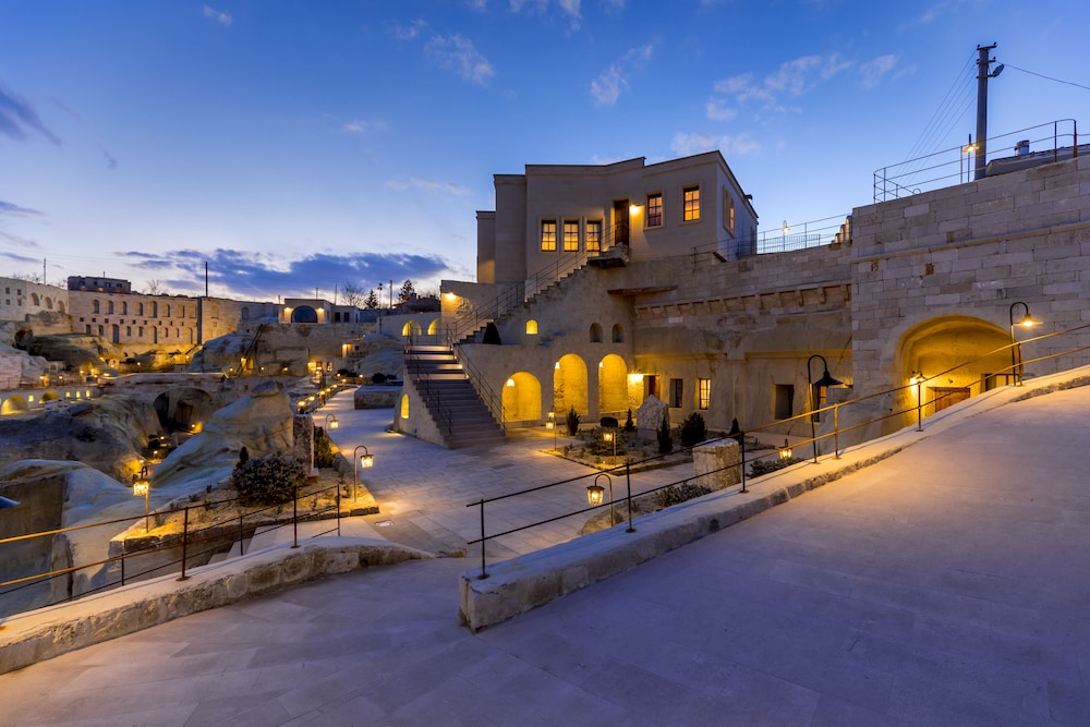 Hanedan Cappadocia Suites Rezervasyon