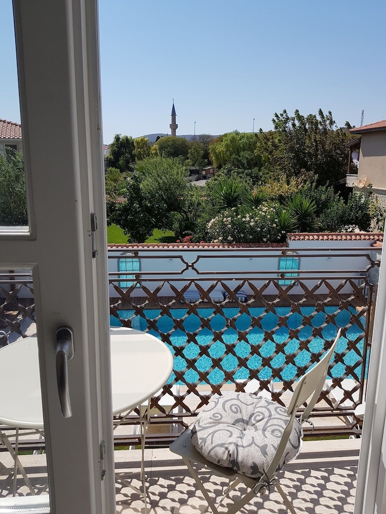 Lilaverde Alacati Boutique Hotel Rezervasyon