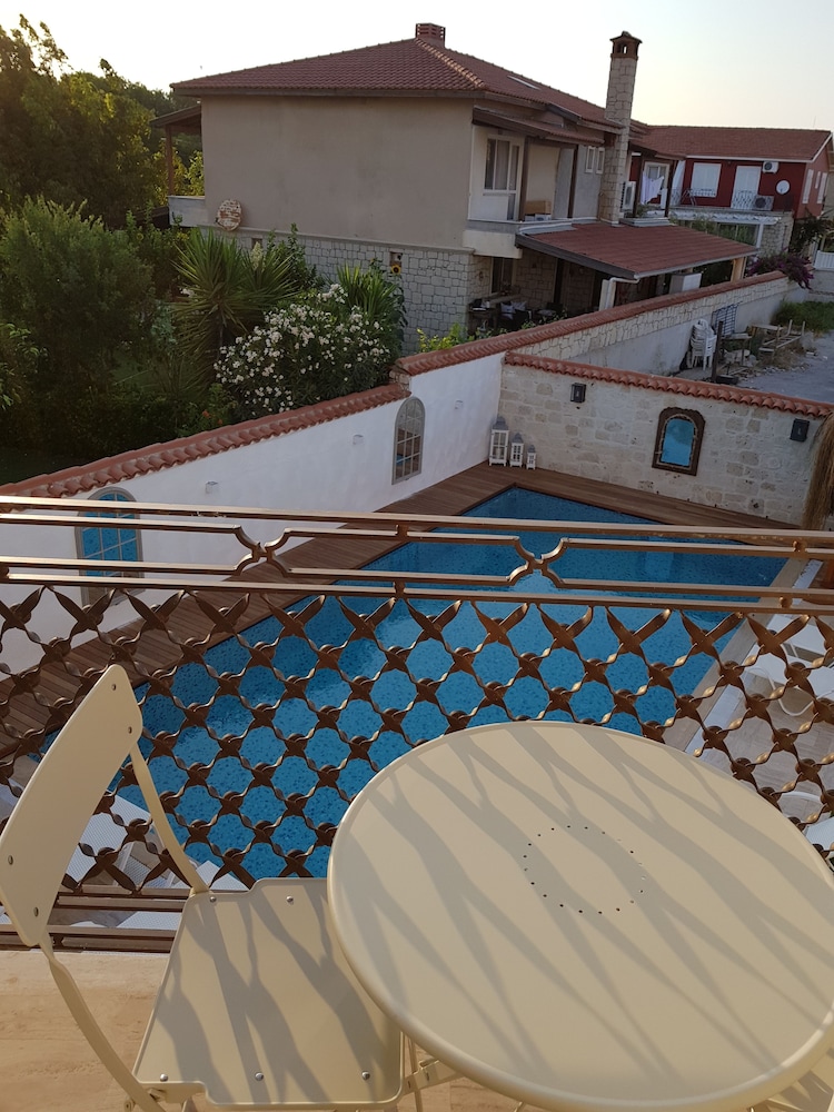 Lilaverde Alacati Boutique Hotel Rezervasyon