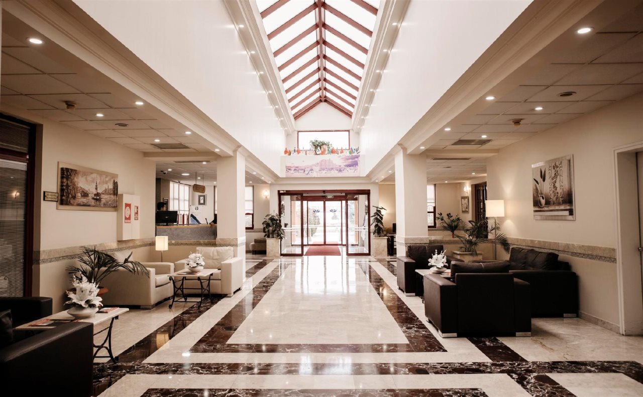 Patalya Lakeside Resort Hotel Rezervasyon