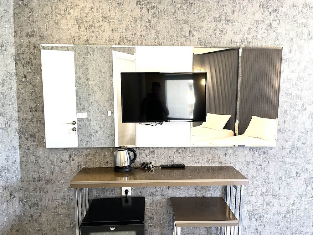 Emilia Hotel Rezervasyon