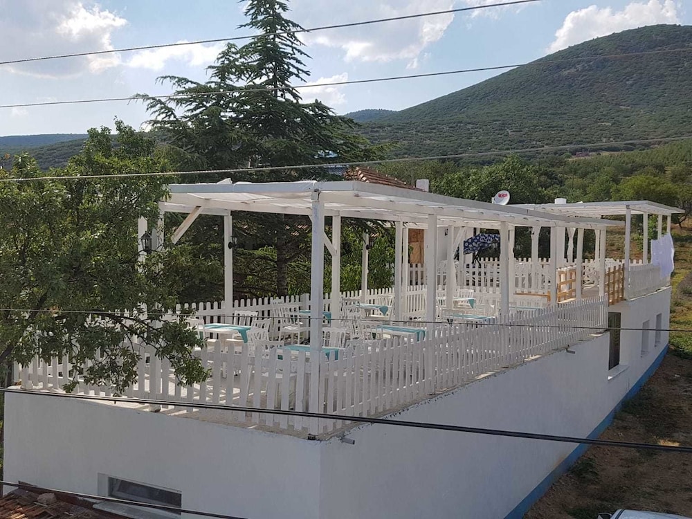 Aliya Garden Köy Evi ve Lezzetleri Rezervasyon