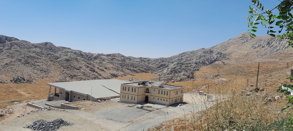 Gunes Motel Nemrut Rezervasyon