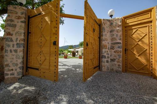 Samatha Villa & Suites Rezervasyon